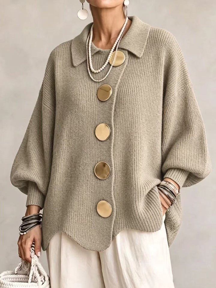 CAMILA | Cárdigan Oversize con Cuello y Botones Metálicos