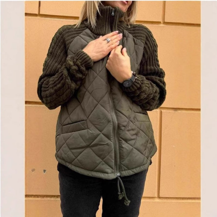 CAROLINA | Chaqueta Acolchada de Cuello Alto